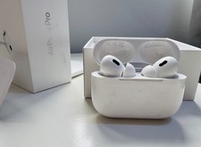 Genuine Apple AirPods Pro (2nd Gen-2023)  MagSafe Charging Case - lightning