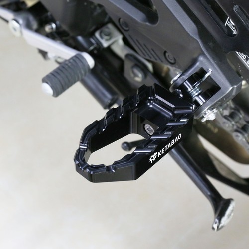 Black buzz front foot pegs - front,