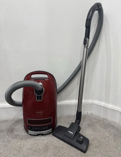 Miele 2200w cat dog - &,