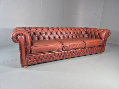 Seater chesterfield sofa red - 3,