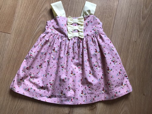Maggie zoe pink strawberries - &,