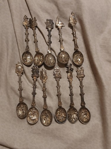 Lot mini souvenir spoons - of,