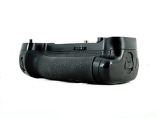 Original Nikon MB-D17 Battery Grip For Nikon D500