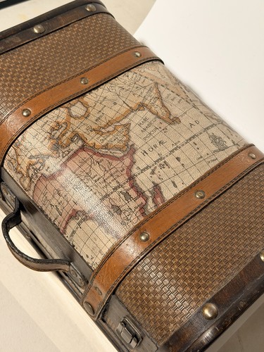 Vintage style decorative - vintage-style,