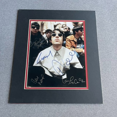 Oasis signed autographed band - signed,