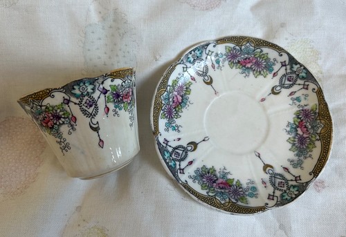 Vintage art deco teacup and - deco,