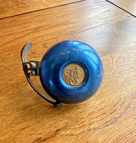Retro vintage 1970s adie - vintage, 2"