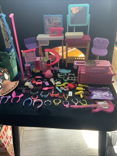 Barbie mini set and - set,