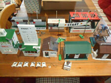 SCALEXTRIC Vintage buildings excellent condition