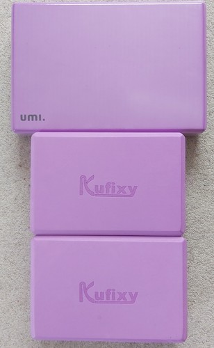 Three lilac yoga blocks - three,