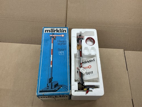 Marklin gauge track - 1, signal