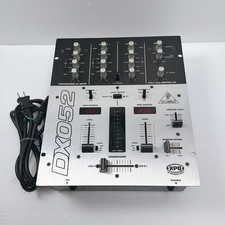 Behringer DX052 DJ Mixer