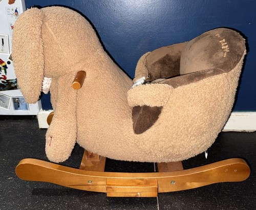 Wooden rock baby rabbit - baby,