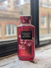 BATH & BODY WORKS Japanese Cherry Blossom Shower Gel 295 ml NEW