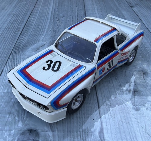 Bburago bmw csl group - bburago,