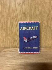 THE OBSERVER'S BOOK OF AIRCRAFT. 1961 10th EDITION.  ORIGINAL DUST JACKET  (C5)