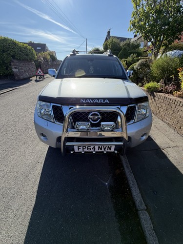 Nissan navara - nissan,