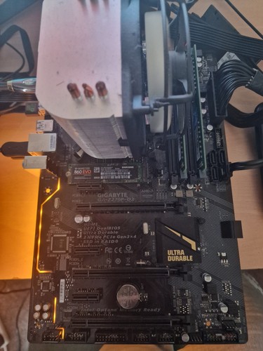 7700k gigabyte - -,