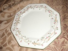 4x Eternal Beau  Dinner plates