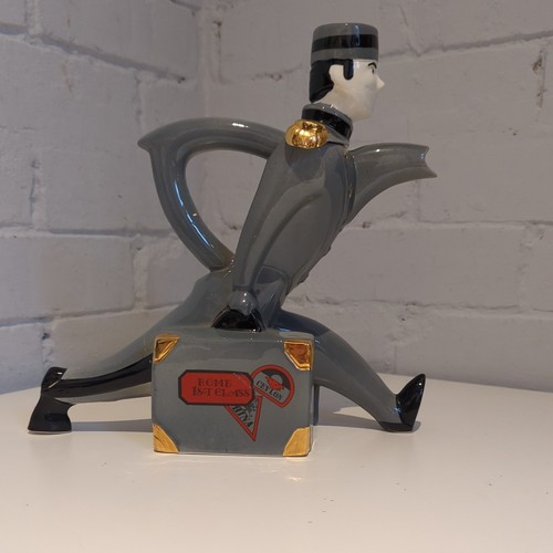 Swineside teapottery bellhop - swineside,