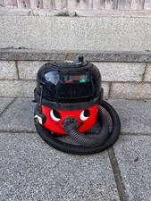 Numatic 900027 Henry Xtra HVX200-12 620W Vacuum Cleaner - Red