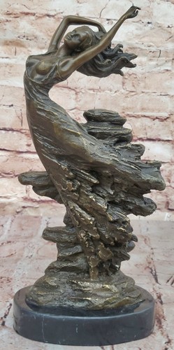 Expressive art deco bronze - art,
