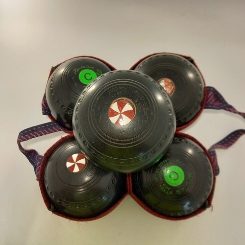 Henselite bowls 2 - 2, x