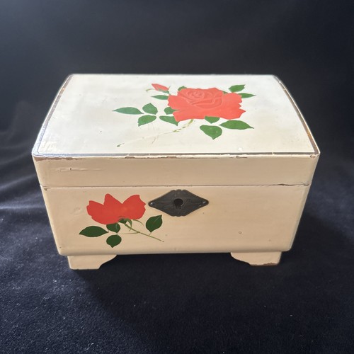 Vintage cream lacquered - vintage,