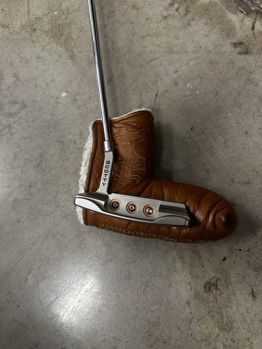 Scotty cameron newport button - newport,