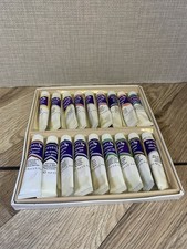Vintage oil paint reeves - paint,