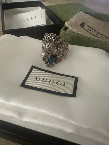 Gucci lion head ring crystal - lion,