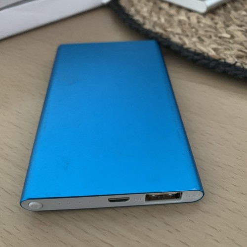 Goodmans ultra slim - slim, portable