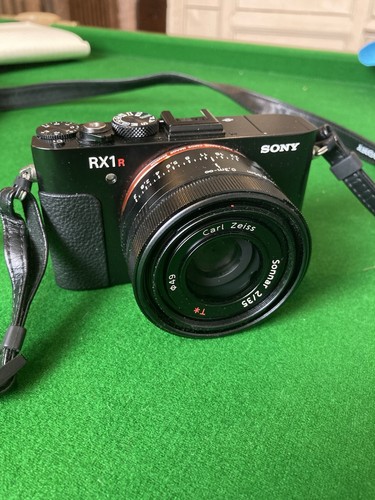 Sony cyber shot rx1r 4mp - ii, 42.4mp