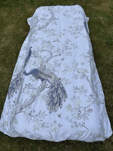 Laura ashley belvedere - laura,