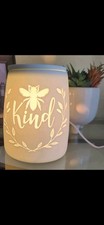 Scentsy Bee Kind Warmer &5