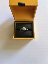 18ct white gold princess cut - princess,