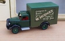 Lledo LP59-001B. Bedford Truck. W. Hodges. Grey Step/Baseplate Variation. Mint.