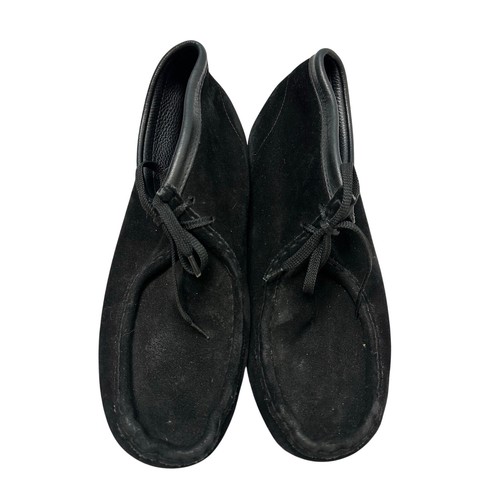 Clarks wallabee black boots - wallabee,