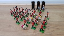vintage britains deetail plastic soldiers marching guards band mixed lot