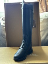 Avebury Black Leather Riding