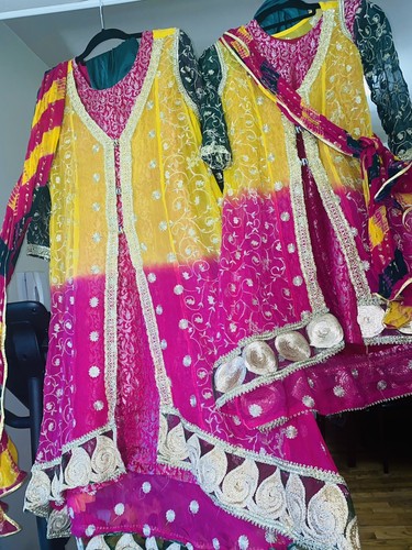 Pakistani party wear - pakistani,