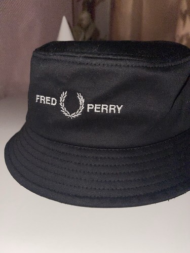 Fred perry graphic brand - perry,