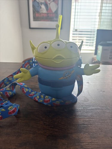 Disney parks pixar - disney, story