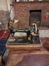 Vintage 1930s Singer 99k Hand