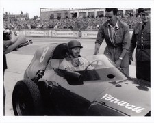 Tony brooks vanwall vw5 - brooks,