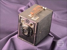 Kodak Brownie B Art Deco Box
