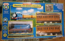 BACHMANN 90068 G GAUGE THOMAS AND FRIENDS FULL TRAIN SET ANNIE CLARABEL TRACK