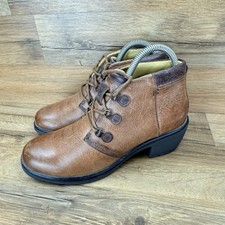 Bussola Women  Size 37 6.5