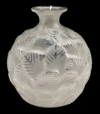 Rene Lalique Ormeaux Frost
