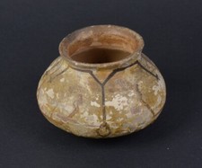 An Aztec Pueblo Small Pottery Vase. Measuring: 5cms high.